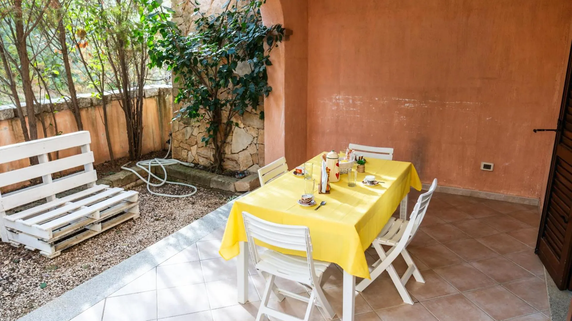 Casa Matilda Villasimius, 7 Posti, 3 Stanze, Doppio Giardino Appartamento Villasimius